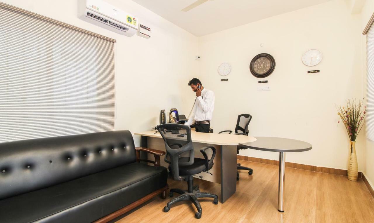 Itsy Hotels Riyas Grand Tirupati Extérieur photo