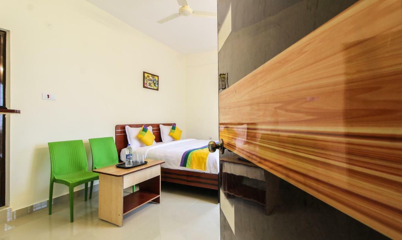 Itsy Hotels Riyas Grand Tirupati Extérieur photo